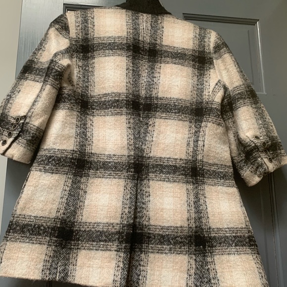 Jacket - Picture 4 of 4